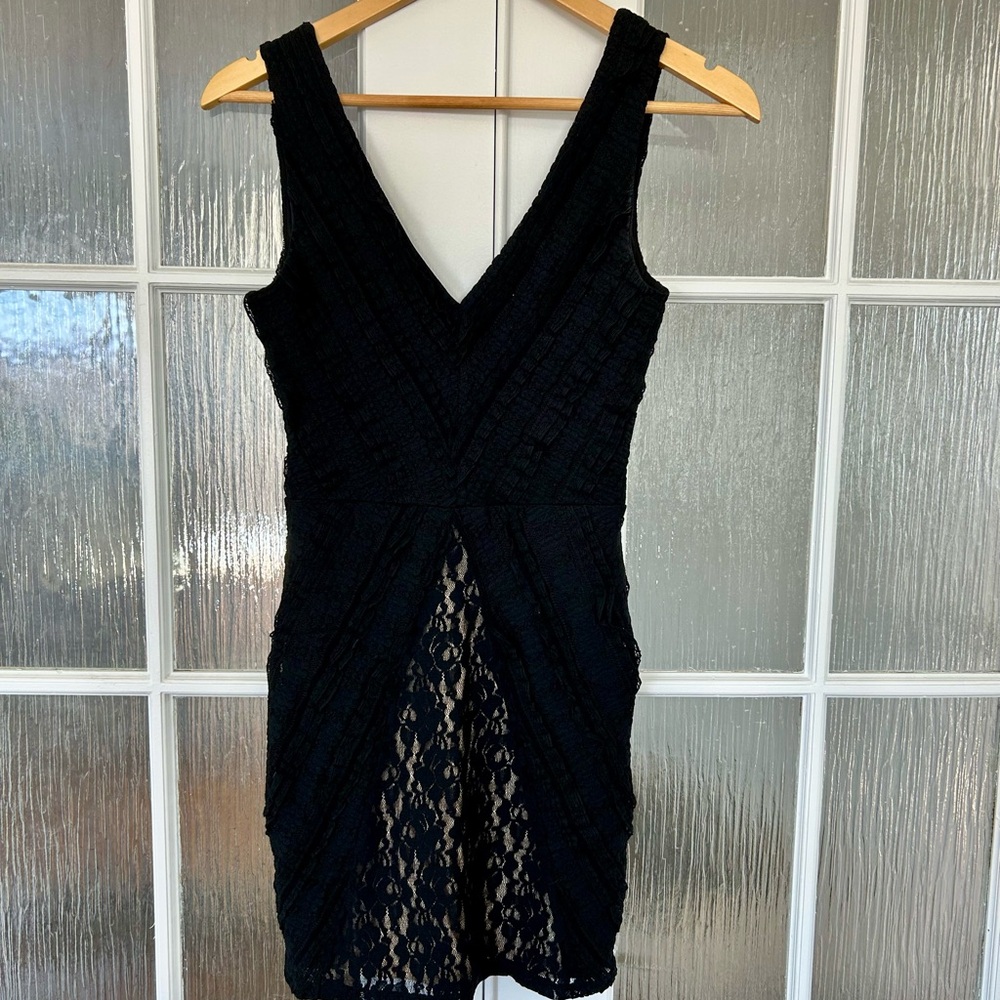 🖤 Guess Black Lace Dress